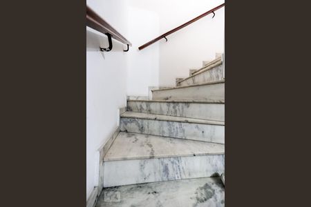 Escadas Quartos de casa à venda com 3 quartos, 150m² em Vila Maria Alta, São Paulo