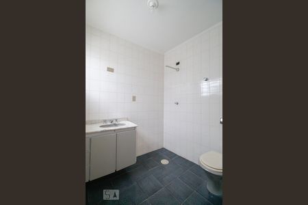 Banheiro de casa à venda com 4 quartos, 340m² em Vila Prudente, São Paulo