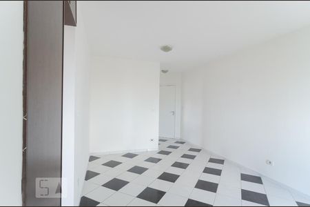 Sala de apartamento para alugar com 2 quartos, 50m² em Jardim Oriental, São Paulo