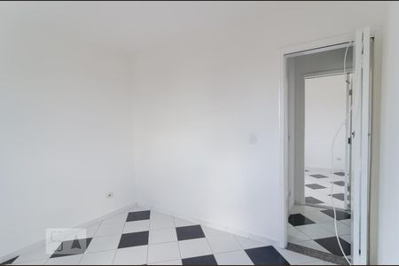 Quarto 1 de apartamento para alugar com 2 quartos, 50m² em Jardim Oriental, São Paulo