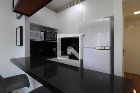 Sala/Cozinha de apartamento para alugar com 1 quarto, 44m² em Indianópolis, São Paulo