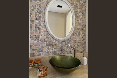 Lavabo de apartamento à venda com 4 quartos, 300m² em Centro, Campinas