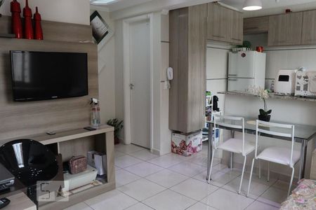 Sala de kitnet/studio à venda com 1 quarto, 32m² em Jardim Celeste, São Paulo