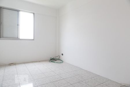 Apartamento à venda com 73m², 2 quartos e 2 vagasQuarto 2
