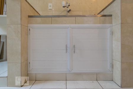 Apartamento à venda com 50m², 2 quartos e sem vaga Apartamento à venda com 50m², 2 quartos e sem vagaCozinha - Armários