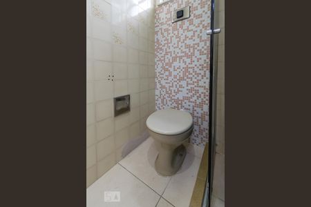 Apartamento à venda com 50m², 2 quartos e sem vaga Apartamento à venda com 50m², 2 quartos e sem vagaBanheiro Social