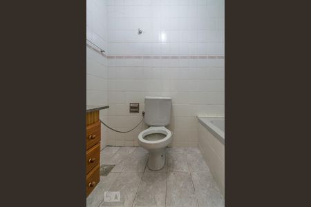 Apartamento à venda com 50m², 2 quartos e sem vaga Apartamento à venda com 50m², 2 quartos e sem vagaBanheiro da Suíte