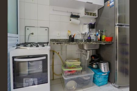 Cozinha de apartamento à venda com 2 quartos, 50m² em Jardim Maria Estela, São Paulo