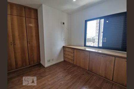 Apartamento à venda com 79m², 3 quartos e 2 vagas Apartamento à venda com 79m², 3 quartos e 2 vagasQuarto