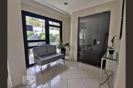 Apartamento à venda com 79m², 3 quartos e 2 vagas Apartamento à venda com 79m², 3 quartos e 2 vagasHall