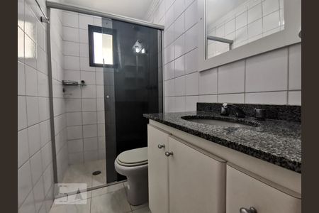 Apartamento à venda com 79m², 3 quartos e 2 vagas Apartamento à venda com 79m², 3 quartos e 2 vagasBanheiro