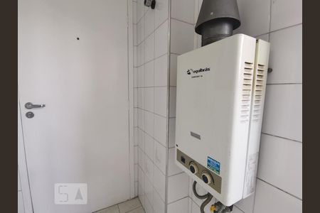 Apartamento à venda com 79m², 3 quartos e 2 vagas Apartamento à venda com 79m², 3 quartos e 2 vagasAquecedor
