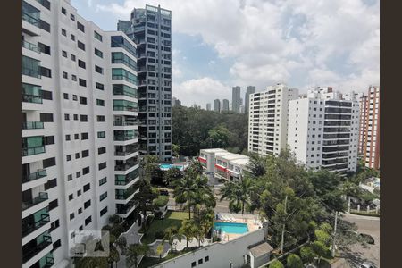 Vista da Rua de apartamento à venda com 3 quartos, 79m² em Vila Suzana, São Paulo