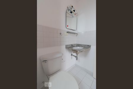 Apartamento à venda com 68m², 3 quartos e 2 vagas Apartamento à venda com 68m², 3 quartos e 2 vagasBanheiro da Suíte