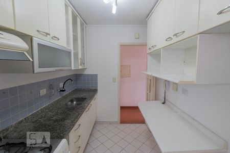 Apartamento à venda com 68m², 3 quartos e 2 vagas Apartamento à venda com 68m², 3 quartos e 2 vagasCozinha