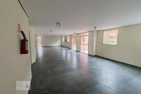 Apartamento à venda com 68m², 3 quartos e 2 vagas Apartamento à venda com 68m², 3 quartos e 2 vagasÁrea comum - Salão de festas