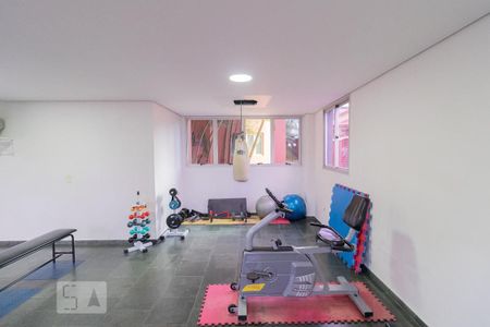 Apartamento à venda com 68m², 3 quartos e 2 vagas Apartamento à venda com 68m², 3 quartos e 2 vagasÁrea comum - Academia