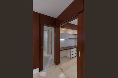 Sala de apartamento para alugar com 2 quartos, 88m² em Lourdes, Belo Horizonte