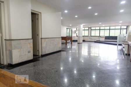 Apartamento para alugar com 253m², 4 quartos e 4 vagas Apartamento para alugar com 253m², 4 quartos e 4 vagasÁrea comum - Salão de Festas