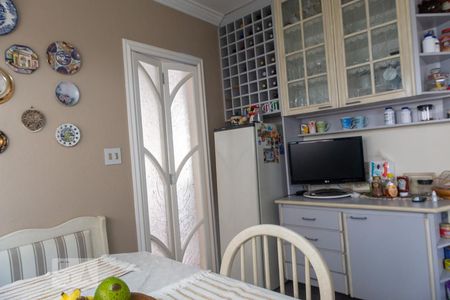 Apartamento para alugar com 253m², 4 quartos e 4 vagas Apartamento para alugar com 253m², 4 quartos e 4 vagasSala de Almoço