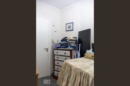 Apartamento para alugar com 253m², 4 quartos e 4 vagas Apartamento para alugar com 253m², 4 quartos e 4 vagasQuarto de empregada