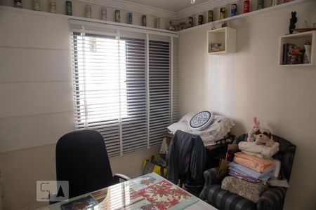 Apartamento para alugar com 253m², 4 quartos e 4 vagas Apartamento para alugar com 253m², 4 quartos e 4 vagasQuarto