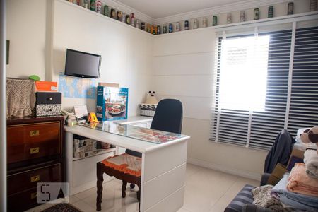 Apartamento para alugar com 253m², 4 quartos e 4 vagas Apartamento para alugar com 253m², 4 quartos e 4 vagasQuarto