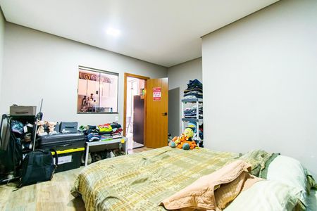 Quarto 01 de casa para alugar com 4 quartos, 312m² em Guará Ii, Brasília