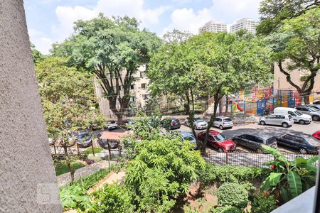 Vista de apartamento à venda com 3 quartos, 72m² em Alto de Pinheiros, São Paulo