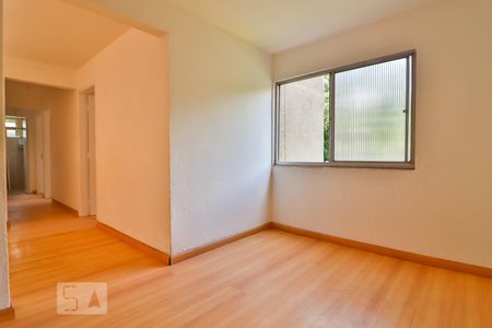 Sala de apartamento à venda com 3 quartos, 72m² em Alto de Pinheiros, São Paulo