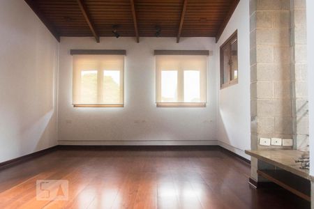 Casa para alugar com 244m², 3 quartos e 2 vagasSala 2