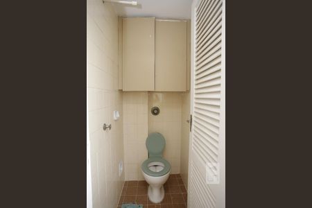 Apartamento à venda com 40m², 1 quarto e 1 vagaBanheiro de Serviço