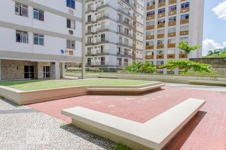 Apartamento à venda com 70m², 2 quartos e 1 vagaÁrea Comum