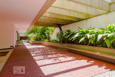 Apartamento à venda com 70m², 2 quartos e 1 vagaÁrea Comum