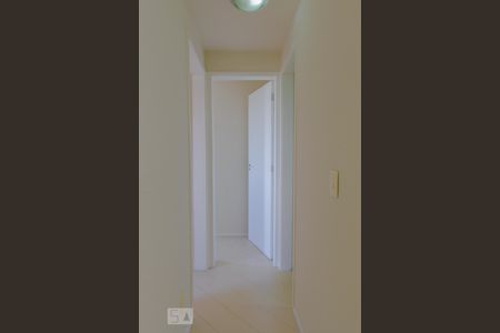 Apartamento à venda com 70m², 2 quartos e 1 vagaCorredor