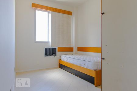 Apartamento à venda com 70m², 2 quartos e 1 vagaQuarto 2