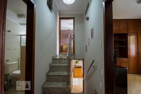 Casa para alugar com 150m², 3 quartos e 3 vagas Casa para alugar com 150m², 3 quartos e 3 vagasCorredor
