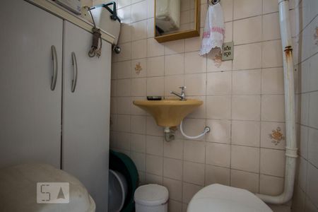 Casa para alugar com 150m², 3 quartos e 3 vagas Casa para alugar com 150m², 3 quartos e 3 vagasBanheiro de serviço