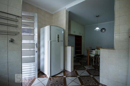 Casa para alugar com 150m², 3 quartos e 3 vagas Casa para alugar com 150m², 3 quartos e 3 vagasCozinha
