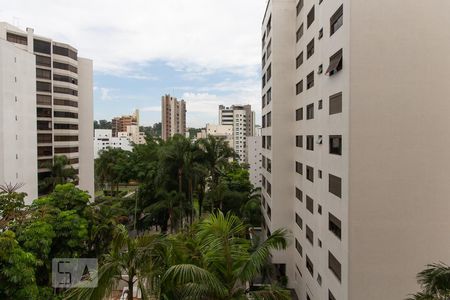 VIsta de apartamento à venda com 3 quartos, 100m² em Real Parque, São Paulo
