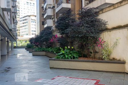 Apartamento à venda com 67m², 2 quartos e 1 vaga Apartamento à venda com 67m², 2 quartos e 1 vagaÁrea Comum - Playground