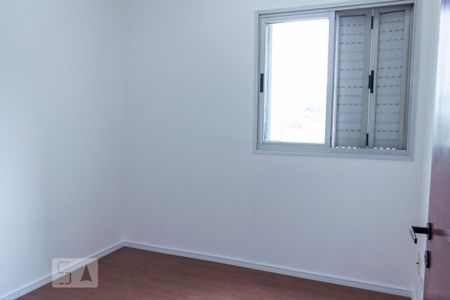Quarto 2 de apartamento para alugar com 3 quartos, 70m² em Vila Firmiano Pinto, São Paulo