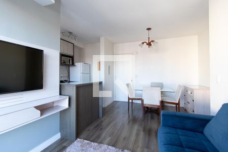 Sala de apartamento para alugar com 2 quartos, 58m² em Cidade Industrial, Curitiba