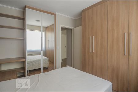 Quarto de apartamento à venda com 1 quarto, 48m² em Auxiliadora, Porto Alegre