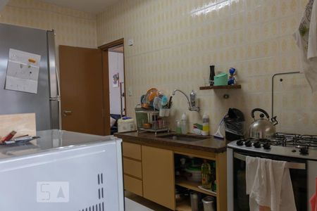 Apartamento à venda com 97m², 2 quartos e sem vaga