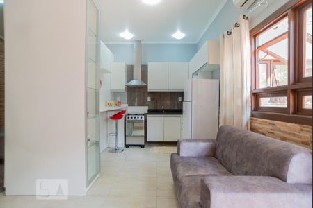 Sala de kitnet/studio para alugar com 1 quarto, 35m² em São José, Canoas