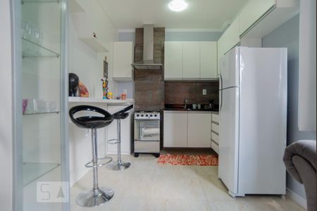 Cozinha de kitnet/studio para alugar com 1 quarto, 40m² em São José, Canoas