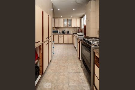 Apartamento à venda com 144m², 3 quartos e 2 vagasCozinha