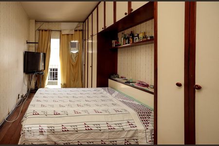 Apartamento à venda com 144m², 3 quartos e 2 vagasSuíte