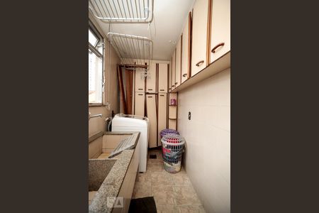 Apartamento à venda com 144m², 3 quartos e 2 vagasÁrea de Serviço